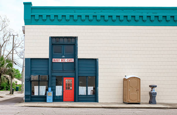 Best Porta potty rental for outdoor events  in Crestwood, MO